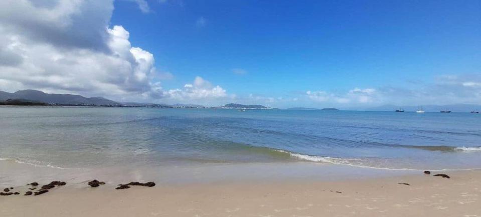 Casa Com 2 Quartos, Para 6 Pessoas Em Ponta Das Canas Florianópolis Kültér fotó